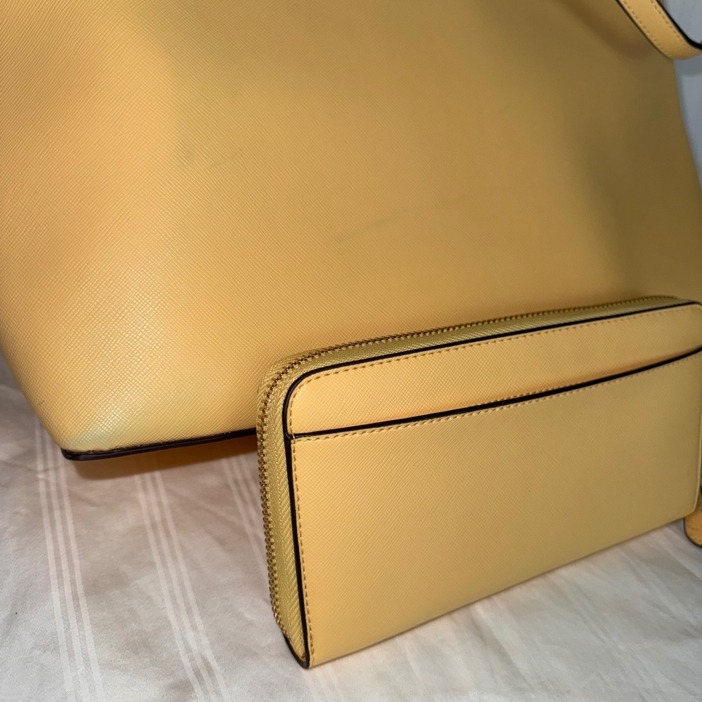 Kate Spade Buttercream Yellow Saffiano Leather Tote Bag Zip Wallet Set Pineapple - Picture 6 of 13